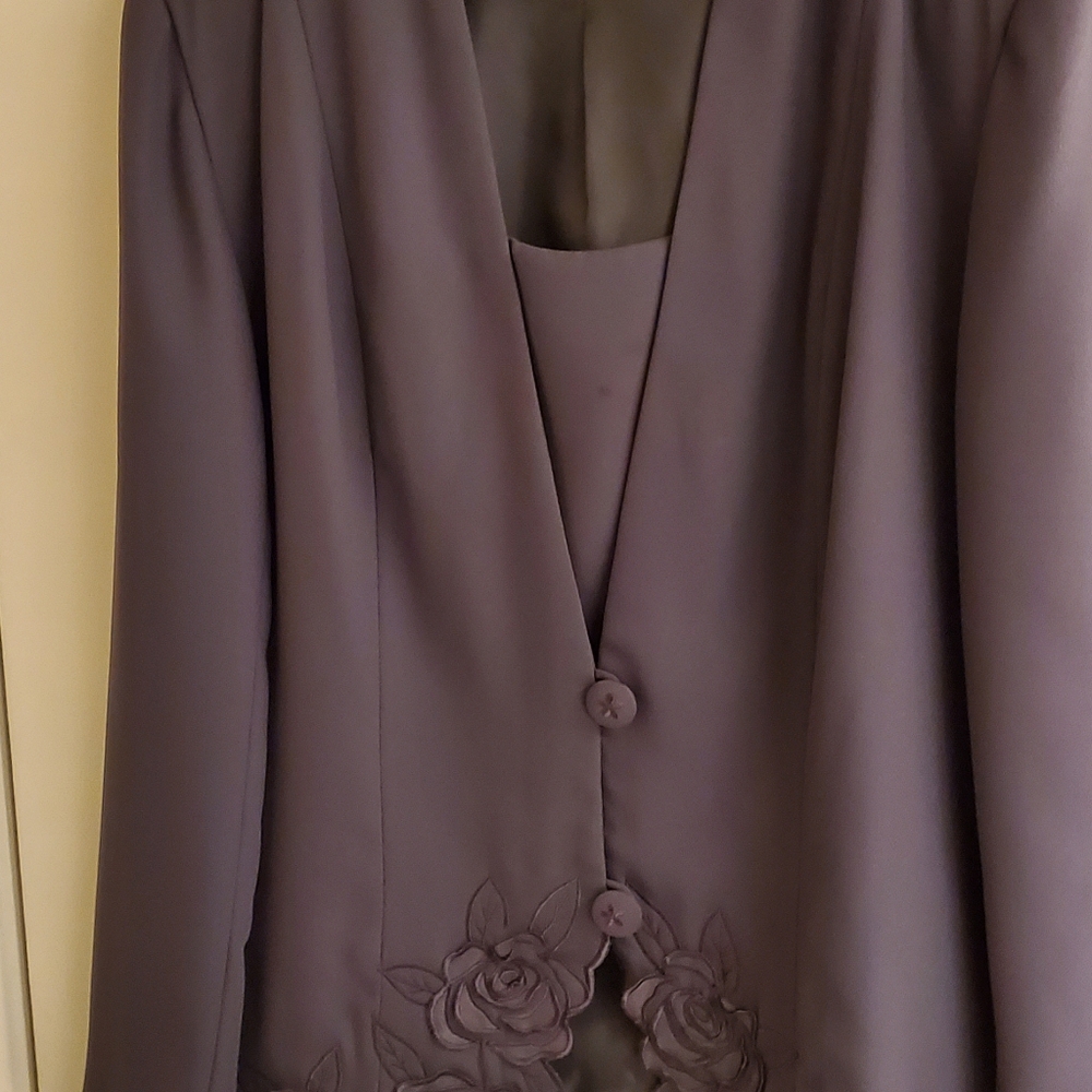 St anthony two piece suit  size 16.